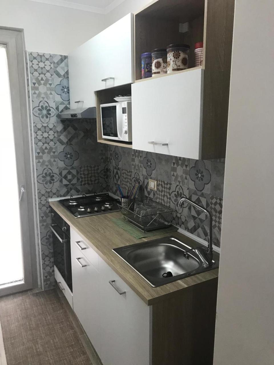 卡斯特拉玛雷帝斯达比亚Virgilio'S Garden住宿加早餐旅馆 外观 照片