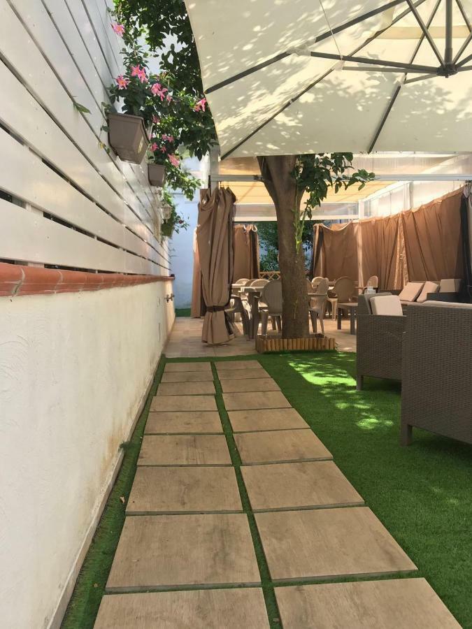 卡斯特拉玛雷帝斯达比亚Virgilio'S Garden住宿加早餐旅馆 外观 照片